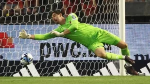 蒂博·库尔图瓦