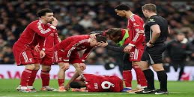 戏剧化比赛进程回顾：红牌、进球与命运转折并存-双赢彩票